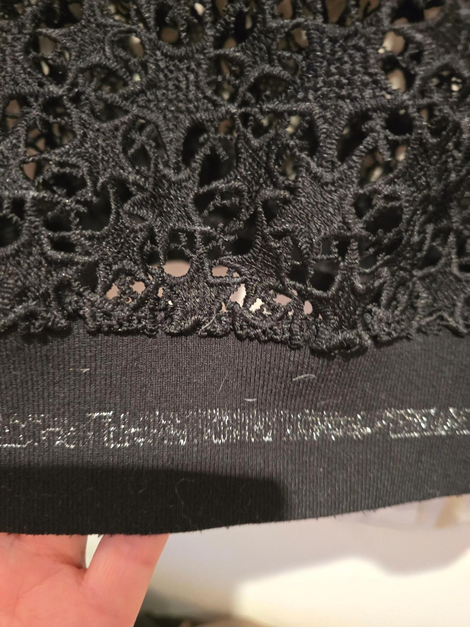 Suéter de tricô preto de Zara Knit - Tamanho S - Com detalhes metalizados (Excelente estado) – photo 7